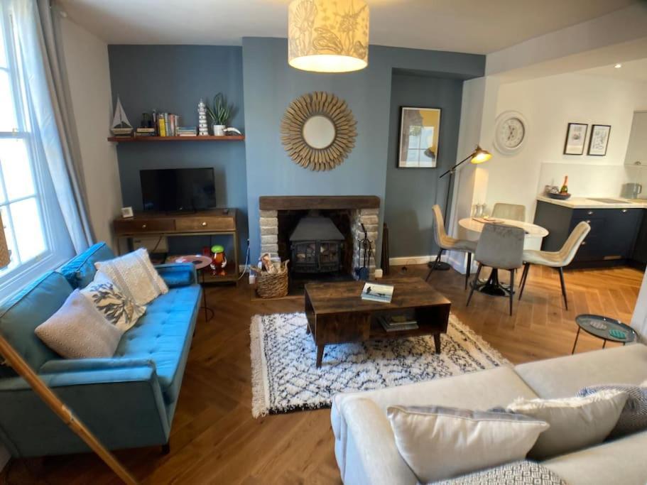 Cosy 2 Bedroom Cottage In Scarborough'S Old Town Exterior photo
